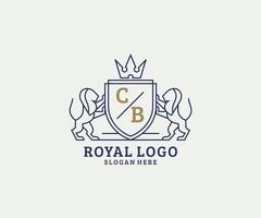 modelo de logotipo de luxo real de leão de carta inicial cb em arte vetorial para restaurante, realeza, boutique, café, hotel, heráldica, joias, moda e outras ilustrações vetoriais. vetor