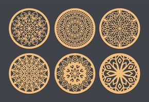 a perfeito Casamento Favor laser cortar porta-copos para seu convidados, vetor conjunto do mandalas. decorativo volta enfeites.