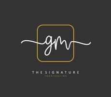g m gm inicial carta caligrafia e assinatura logotipo. uma conceito caligrafia inicial logotipo com modelo elemento. vetor