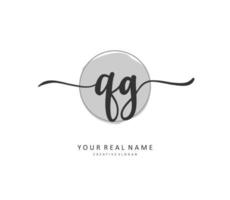 qg inicial carta caligrafia e assinatura logotipo. uma conceito caligrafia inicial logotipo com modelo elemento. vetor