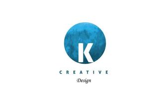 k alfabeto água cor logotipo artístico, chique, na moda mão desenhado vetor Projeto em Preto fundo.