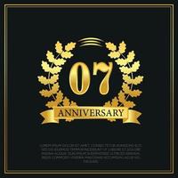 07 ano aniversário celebração logotipo ouro cor Projeto em Preto fundo abstrato ilustração vetor