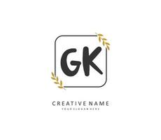 g k gk inicial carta caligrafia e assinatura logotipo. uma conceito caligrafia inicial logotipo com modelo elemento. vetor