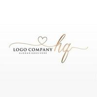 inicial hq feminino logotipo coleções modelo. caligrafia logotipo do inicial assinatura, casamento, moda, joalheria, butique, floral e botânico com criativo modelo para qualquer companhia ou negócios. vetor