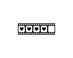 coração forma dentro a tira de filme silhueta, filme placa para romântico ou romance ou namorados Series, amor ou gostar Avaliação nível ícone símbolo para romantismo filme história. vetor ilustração