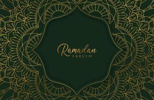 fundo ramadan kareem em estilo de luxo. ilustração em vetor de design árabe verde escuro com ornamento de mandala de linha de ouro para as celebrações do mês sagrado islâmico.