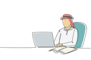 único desenho de linha árabe homem estudando com laptop e livro aberto. de volta às aulas, estudante inteligente, conceito de educação online. ilustração em vetor gráfico design moderno linha contínua