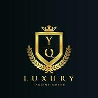 yq carta inicial com real luxo logotipo modelo vetor