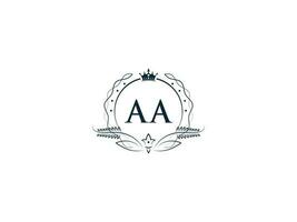 tipográfico aa feminino coroa logotipo, único aa uma uma círculo carta logotipo Projeto vetor