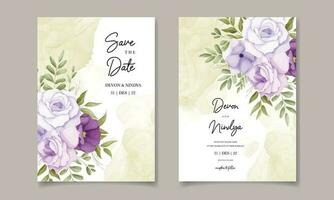 elegante Casamento convite cartão com roxa flores vetor