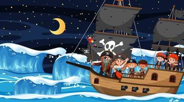 cena do oceano à noite com crianças piratas no navio vetor