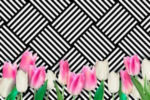 fundo realista de tulipas coloridas vetor