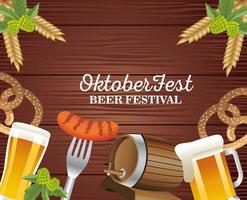 feliz celebração da oktoberfest com cervejas e comida em fundo de madeira vetor