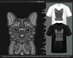 monocromático gato mandala artes isolado em Preto e branco t camisa. vetor