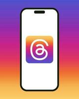 tópicos Instagram aplicativo em a Smartphone Iphone 14 tela em colorida fundo. brincar telefone com tópicos logotipo. Novo social rede de meta. editorial vetor ilustração