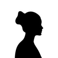 mulher avatar perfil. vetor silhueta do uma mulher cabeça ou ícone isolado em uma branco fundo. símbolo do fêmea beleza.