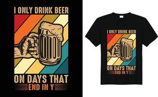 engraçado retro vintage Cerveja camiseta Projeto poster Projeto vetor