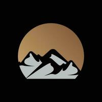 montanha logotipo, natureza panorama Visão projeto, alpinistas e aventura, modelo ilustração vetor