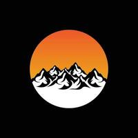 montanha logotipo, natureza panorama Visão projeto, alpinistas e aventura, modelo ilustração vetor