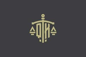 carta qk logotipo para lei escritório e advogado com criativo escala e espada ícone Projeto vetor