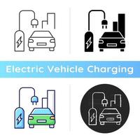 no ícone de carregamento de ev residencial de rua. estações de carregamento para eletromóveis nas ruas. lugar para carregar a bateria do carro. estilos de cor preta e rgb linear. ilustrações vetoriais isoladas vetor