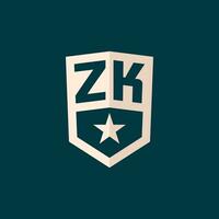 inicial zk logotipo Estrela escudo símbolo com simples Projeto vetor