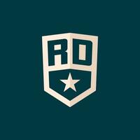 inicial rd logotipo Estrela escudo símbolo com simples Projeto vetor