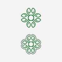 jardinagem logotipo com pá ícone e árvore com verde folhas logotipo modelo. vetor