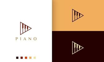 logotipo ou ícone de piano triangular com um estilo simples e moderno adequado para aulas de aprendizagem de piano online. vetor