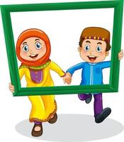 Foto de menino e menina muçulmanos fofos em moldura de madeira vetor