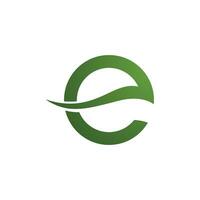 logotipos da ecologia de folhas verdes vetor