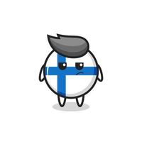 Personagem de distintivo de bandeira da Finlândia fofa com expressão suspeita vetor