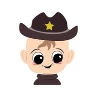 criança com olhos grandes e sorriso largo em chapéu de xerife com estrela amarela vetor