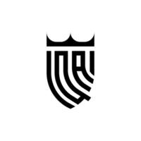 qa coroa escudo inicial luxo e real logotipo conceito vetor