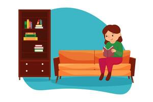 fofa menina é sentado em a sofá e lendo a interessante livro. estante. biblioteca. vetor ilustração