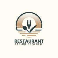 restaurante logotipo Projeto com garfo e colher vetor