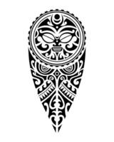 tatuagem esboço maori estilo para perna ou ombro com Sol símbolos face. Preto e branco. vetor