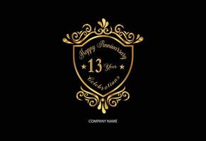 13 aniversário celebração logótipo com caligrafia dourado cor elegante Projeto vetor