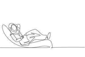 contínuo um desenho de linha do jovem árabe feminino gerente cochilo sono relaxe no sofá do escritório. conceito minimalista de gerente de negócios de sucesso. ilustração do gráfico vetorial moderna de desenho de linha única vetor