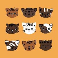 conjunto de gatinhos e gatos fofos, apenas chefes de retratos. ilustração vetorial desenhada à mão de elementos isolados para design infantil vetor