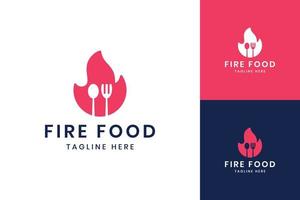 design de logotipo de espaço negativo de alimentos fogo vetor