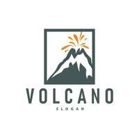 vulcão logotipo ilustração silhueta Projeto vulcão montanha em erupção com simples pedras e lava vetor