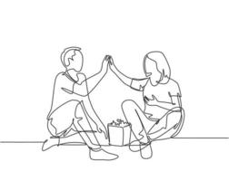 um desenho de linha de um jovem casal feliz masculino e feminino, relaxando e passando um tempo juntos comendo pipoca. conceito de relacionamento romântico. ilustração em vetor desenho gráfico linha contínua