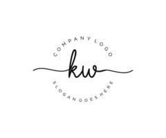 monograma de beleza de logotipo feminino inicial kw e design de logotipo elegante, logotipo de caligrafia de assinatura inicial, casamento, moda, floral e botânico com modelo criativo. vetor