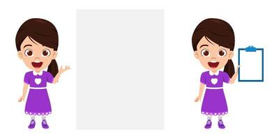 personagens de garotas de criança fofa e fofa felizes vestindo roupas lindas e apontando para uma prancheta de cartaz em branco vetor