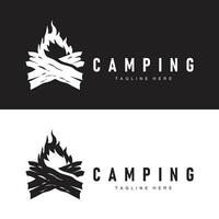 simples vetor ao ar livre acampamento logotipo, selvagem aventura modelo com velho vintage estilo
