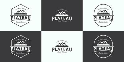 conjunto do montanha platô logotipo Projeto aventura vetor
