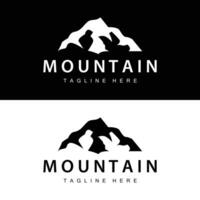 montanha logotipo simples Projeto aventura modelo silhueta panorama simples moderno estilo marca produtos o negócio vetor