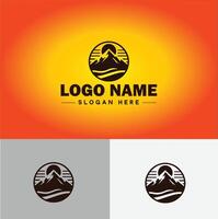 montanha pico cume logotipo vetor arte ao ar livre caminhada aventura ícone viagem logotipo modelo