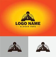 montanha pico cume logotipo vetor arte ao ar livre caminhada aventura ícone viagem logotipo modelo